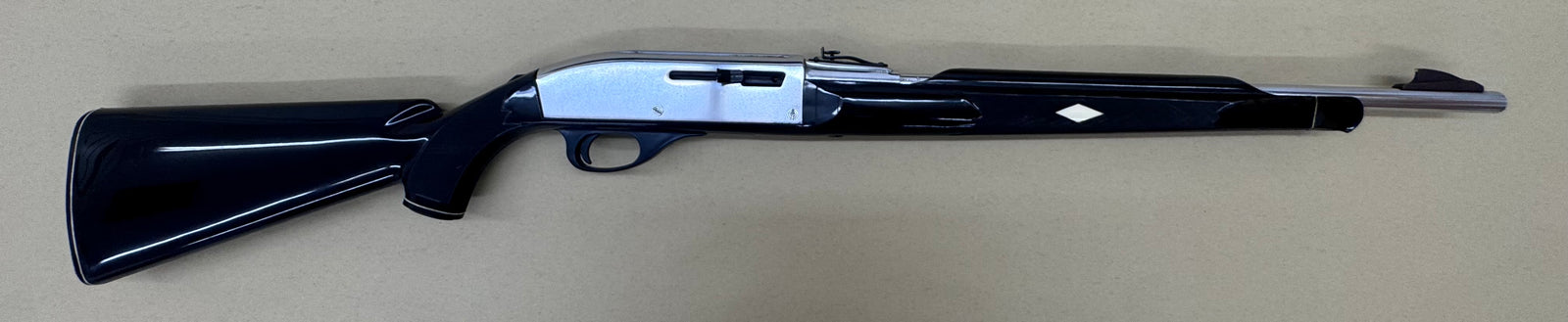 REMINGTON NYLON 66 APACHE BLACK - 22LR - SEMI AUTO - 19 5/8"BBL