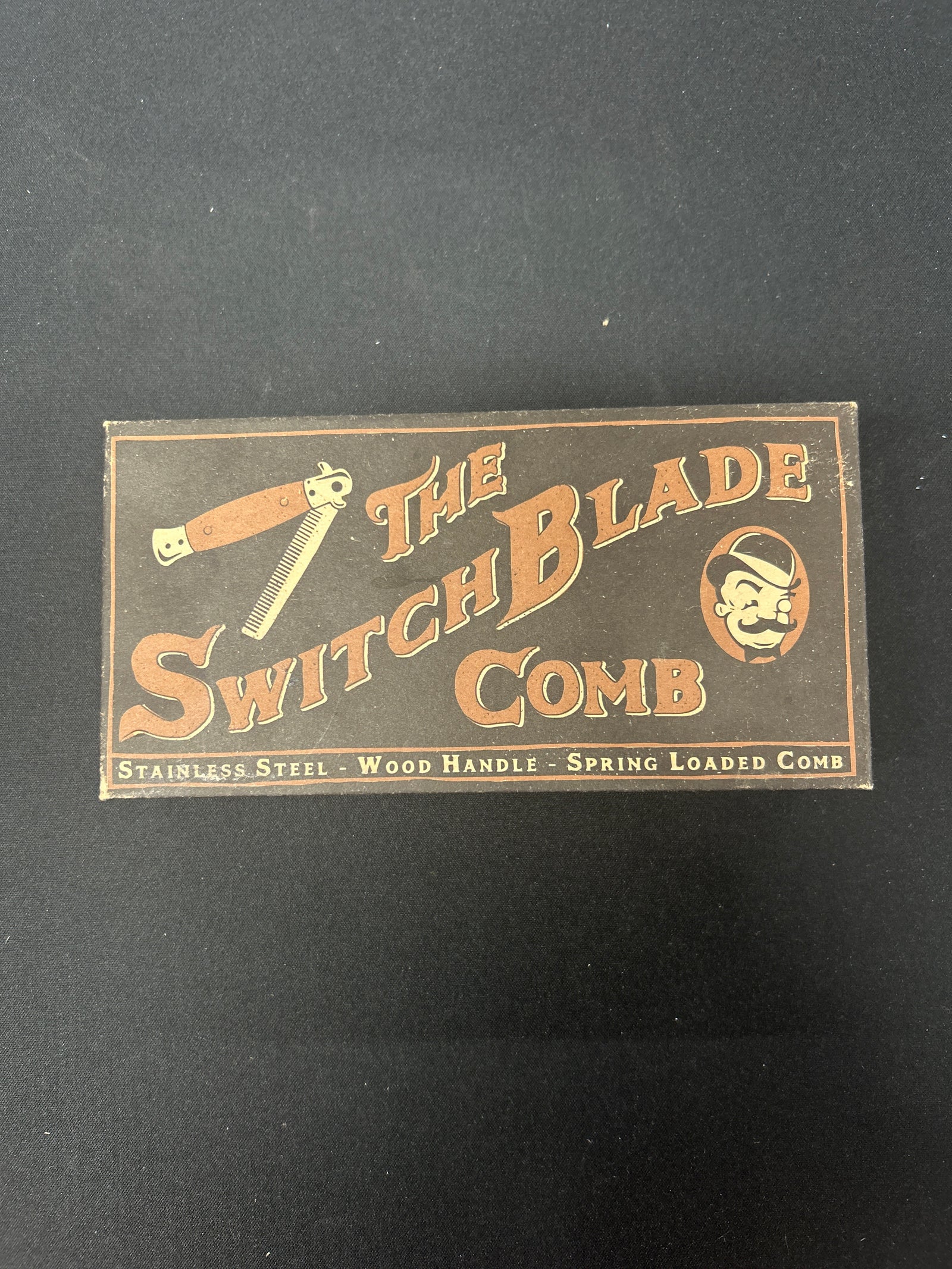 TRIXIE & MILO THE SWITCH BLADE COMB