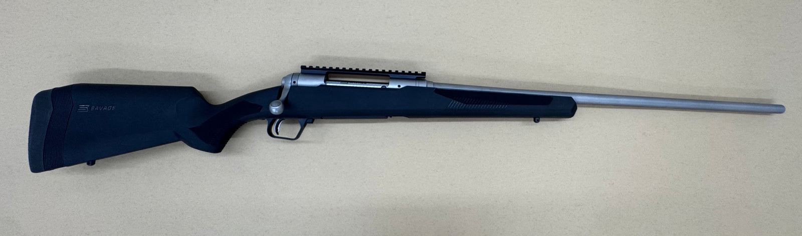 SAVAGE 110 7MM REM MAG - BOLT ACTION - MAG FED - 24"BBL - STAINLESS