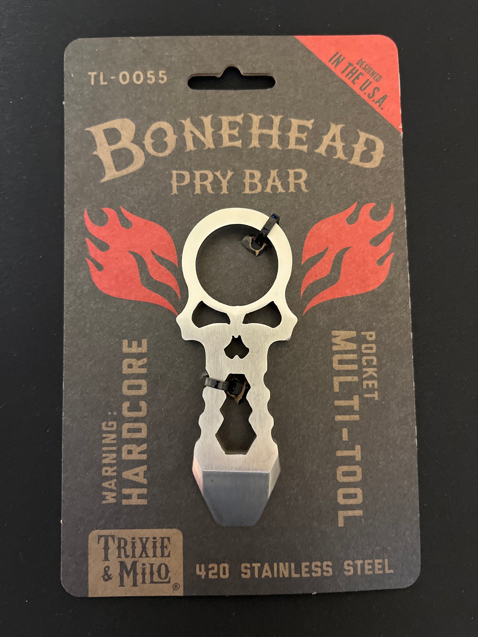 TRIXIE & MILO BONEHEAD PRY BAR